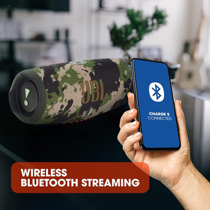 JBL Charge 5 Bluetooth-Lautsprecher in Schwarz – Wasserfeste, portable Boombox mit integrierter Powerbank – Eine Akku-Ladung für bis zu 20 Stunden kabellosen Musikgenuss